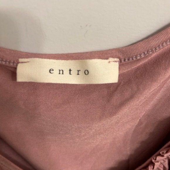 Top - Picture 2 of 4